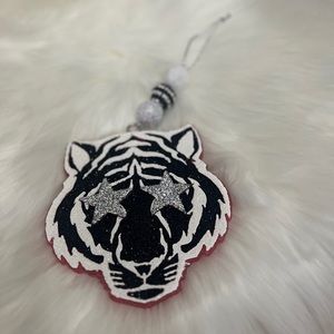 Tiger freshie blue ocean wave